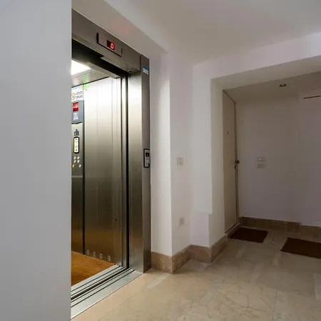 Gio Ponti’s Flat In 027042-loc-11349 *