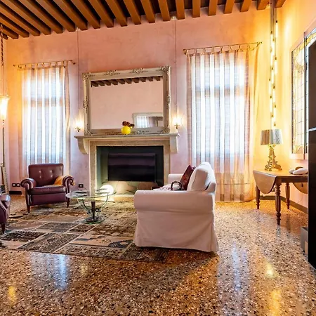Gio Ponti's Flat In 027042-loc-11349 Velence